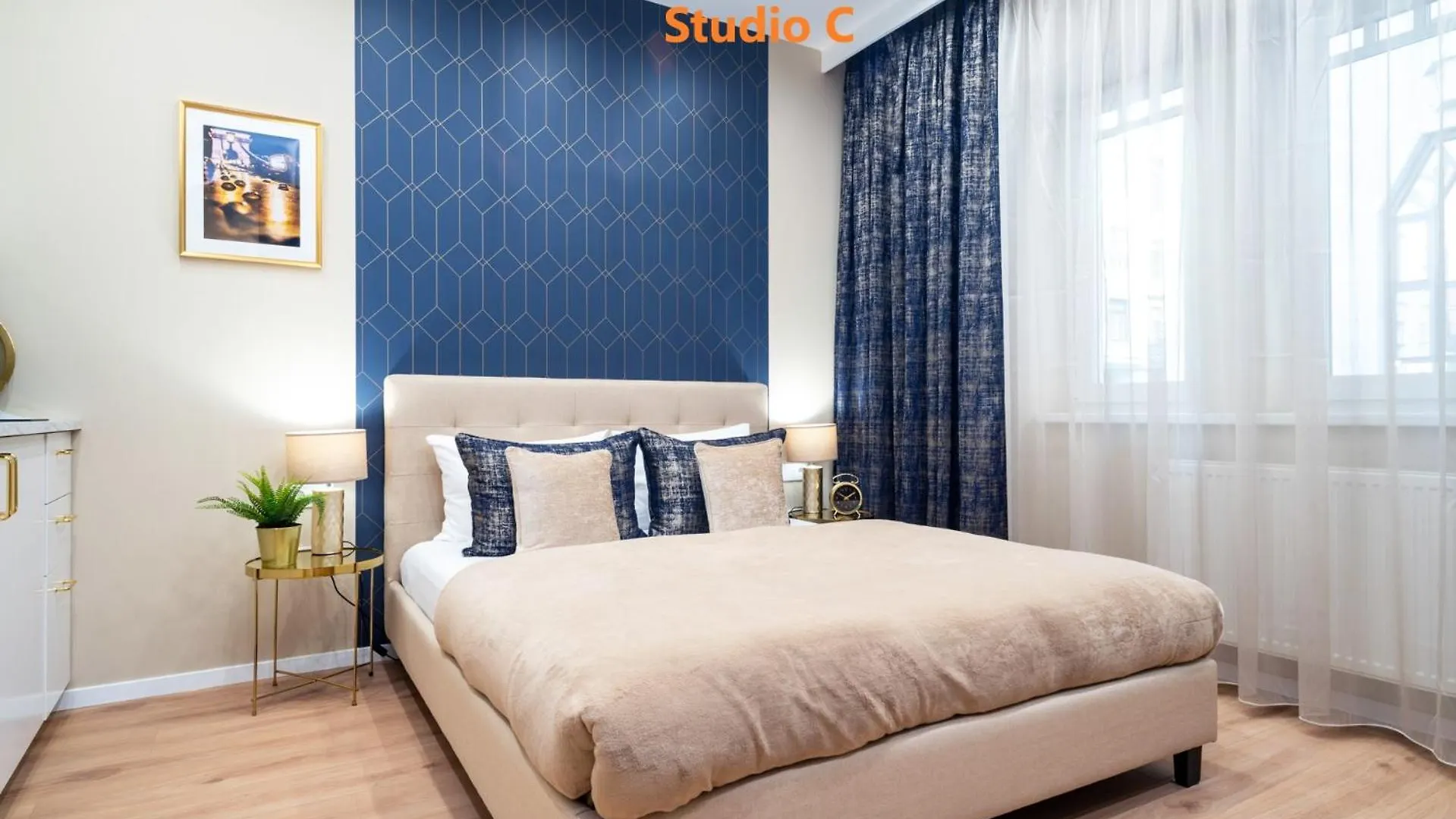 Amethyst Apartments - Tatra Budapest 0*,